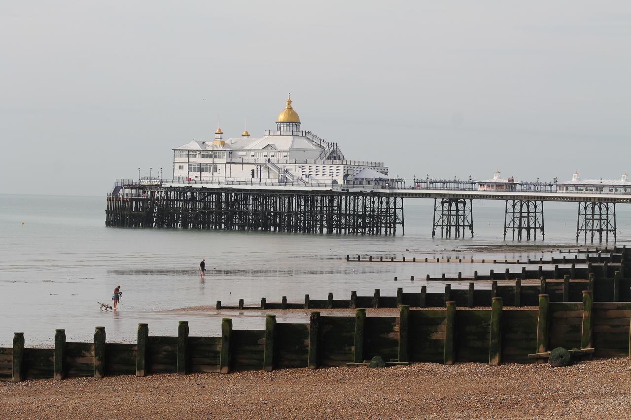 Glastonbury Hotel WTA-toernooi van WTA-toernooi van Eastbourne Buitenkant foto